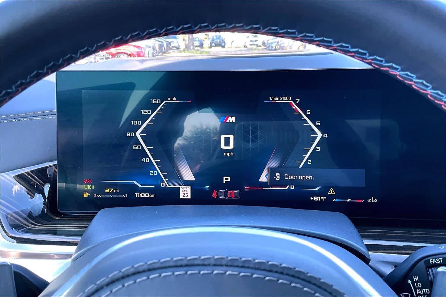 Used 2025 BMW X7 M60i AWD/4WD image 26