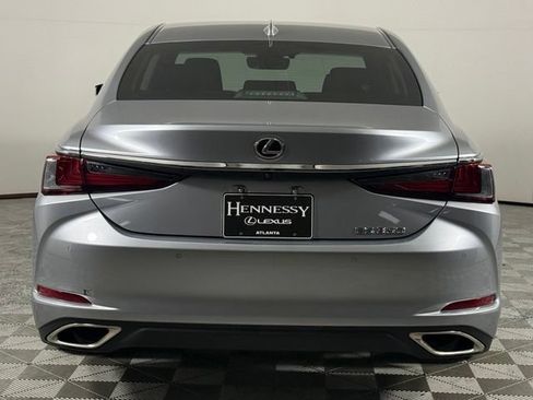 Used 2023 Lexus ES 350 w/ Premium Package FWD image 8