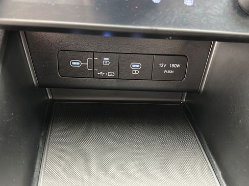 Used 2025 Hyundai Sonata SEL FWD image 19