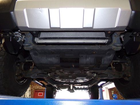 Used 2011 Toyota FJ Cruiser 4WD w/ Convenience Pkg image 97