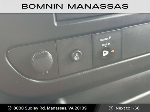 Used 2023 Chevrolet Express 2500 w/ Driver Convenience Package image 19