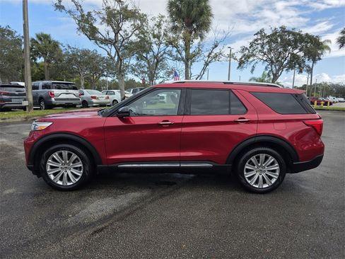 Used 2020 Ford Explorer Limited image 3