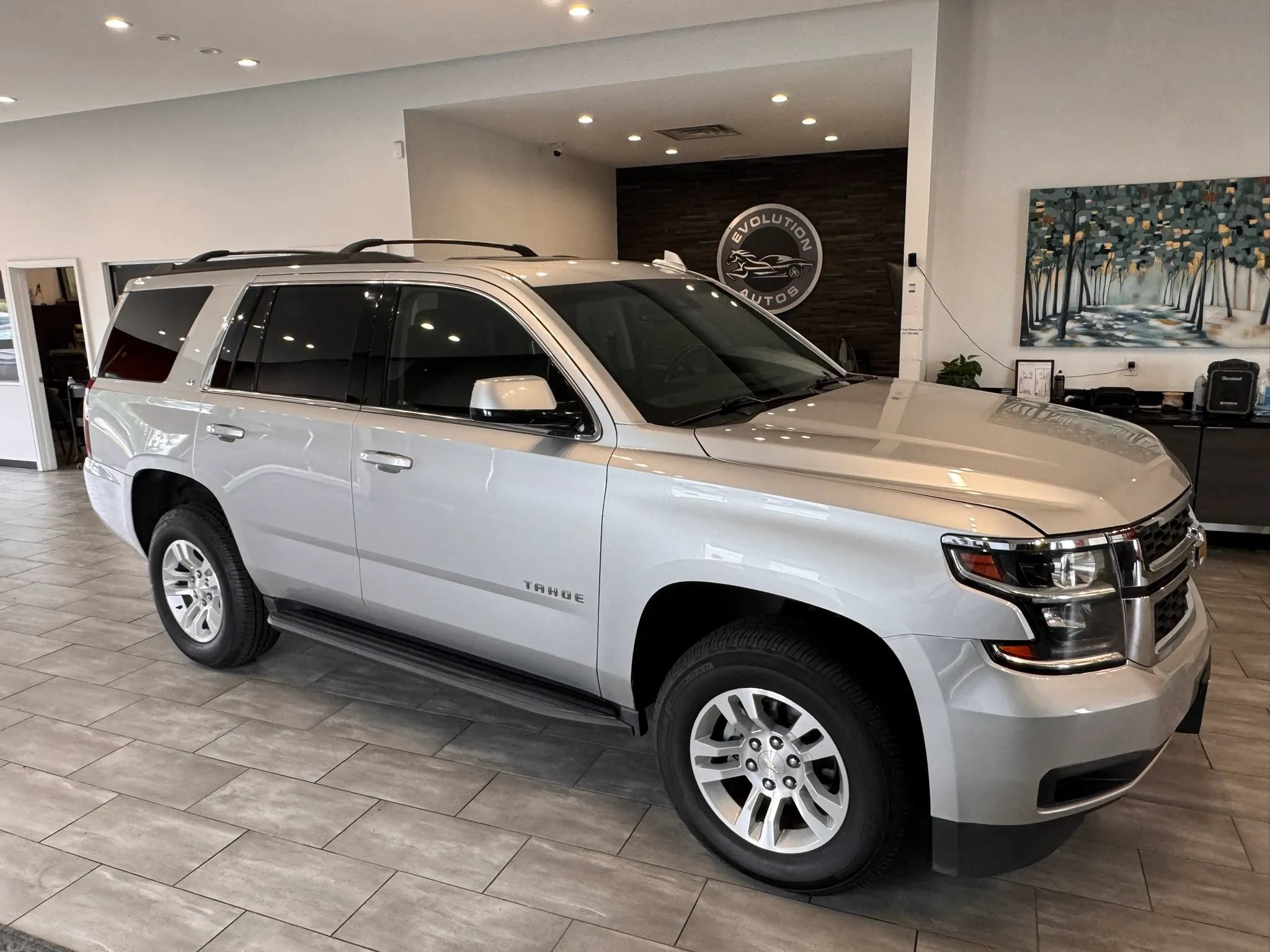 Used 2018 Chevrolet Tahoe LT AWD/4WD image 5