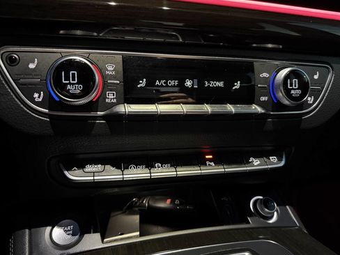 Used 2018 Audi Q5 Prestige w/ Prestige Package image 28