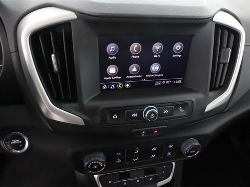 Used 2024 GMC Terrain SLE image 55