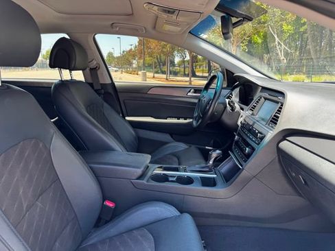 Used 2017 Hyundai Sonata Sport w/ Value Edition Package 02 FWD image 25
