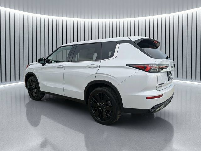 New 2026 Mitsubishi Outlander LE FWD image 6
