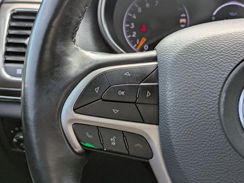 Used 2019 Jeep Grand Cherokee Limited image 22