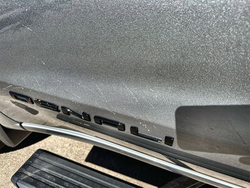 New 2026 GMC Sierra 1500 Denali Ultimate w/ LPO, Black Badging Package image 14