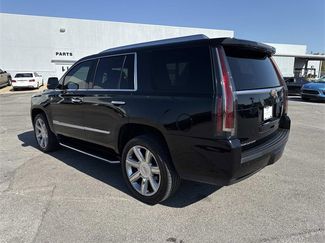 Used 2020 Cadillac Escalade Luxury video 2