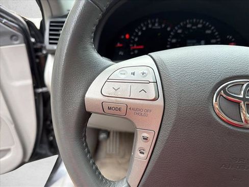 Used 2008 Toyota Camry XLE FWD image 15
