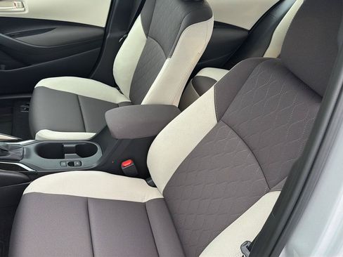 New 2026 Toyota Corolla LE FWD image 27