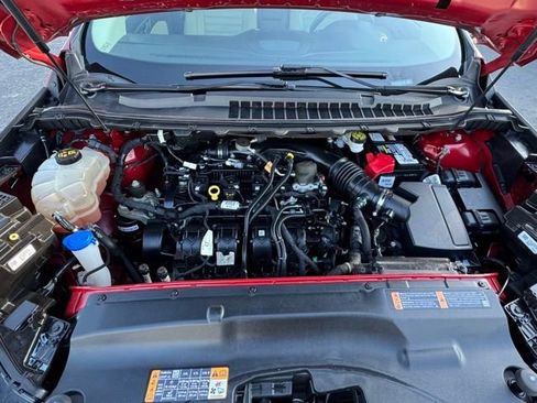 Used 2019 Ford Edge SEL w/ Equipment Group 201A image 2