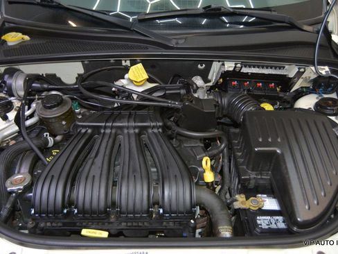 Used 2006 Chrysler PT Cruiser Touring image 32