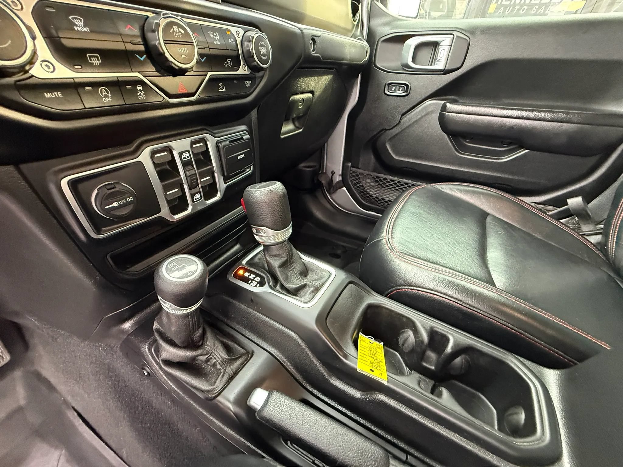 Used 2020 Jeep Gladiator Sport w/ Quick Order Package 24S AWD/4WD image 37