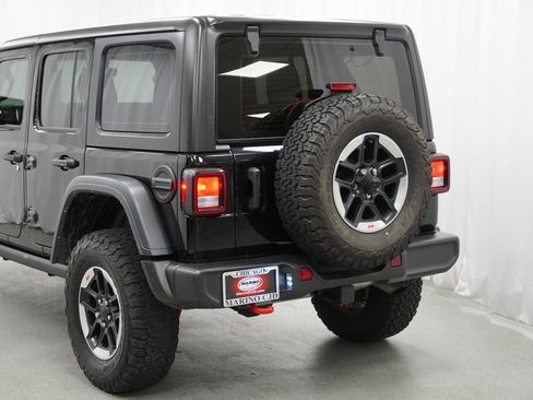 Certified 2022 Jeep Wrangler Unlimited Rubicon w/ Cold Weather Group image 13