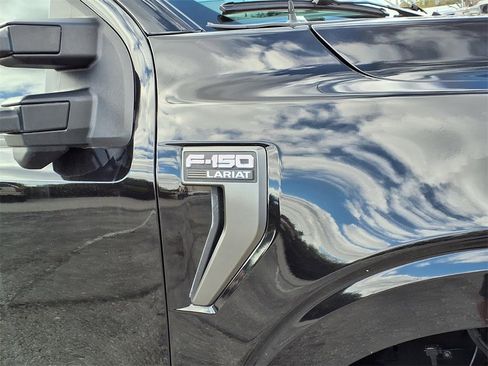 Used 2021 Ford F150 Lariat w/ Equipment Group 502A High image 11