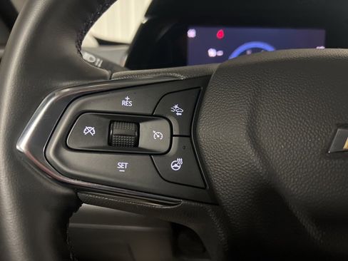 Certified 2024 Chevrolet Trax LT w/ Driver Confidence Package image 14