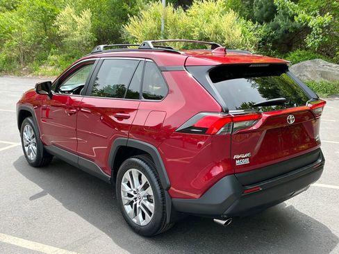 Used 2023 Toyota RAV4 XLE Premium AWD/4WD image 3