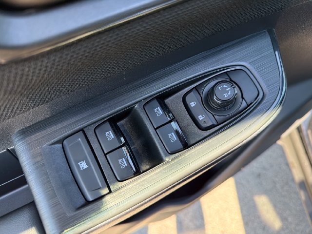 Used 2026 Subaru Outback Limited AWD/4WD image 17