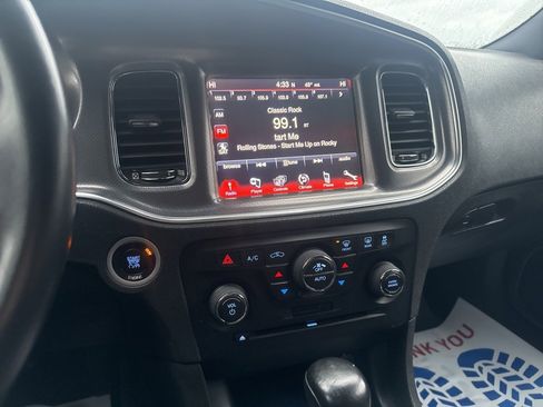 Used 2014 Dodge Charger R/T image 22
