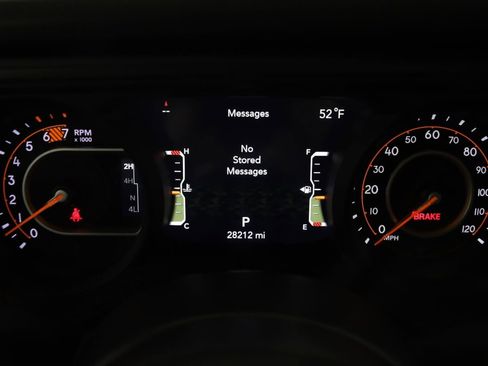 Used 2024 Jeep Wrangler Unlimited Sport AWD/4WD image 18