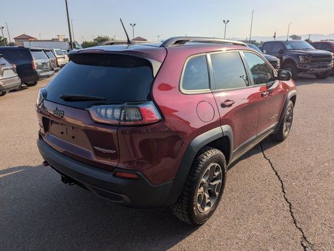 Used 2021 Jeep Cherokee Trailhawk w/ Sun, Sound & Nav Group AWD/4WD image 5
