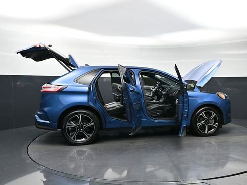 Used 2019 Ford Edge ST w/ Convenience Package image 40