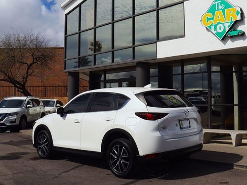 Used 2018 MAZDA CX-5 Touring image 9