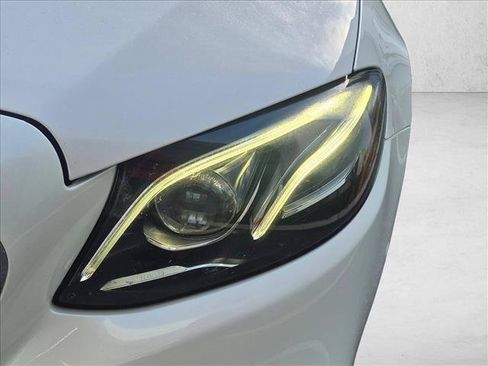 Used 2019 Mercedes-Benz E 450 Cabriolet image 15
