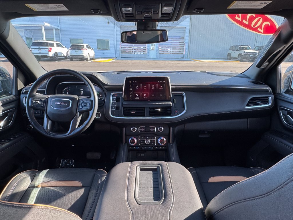 Used 2022 GMC Yukon XL AT4 AWD/4WD image 26