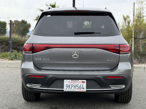 Certified 2023 Mercedes-Benz EQB 300 EQB 300 image 9