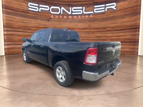 Used 2023 RAM 1500 Big Horn AWD/4WD image 3