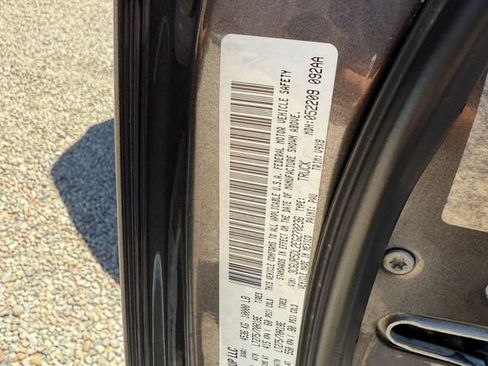 Used 2014 RAM 2500 SLT AWD/4WD image 39