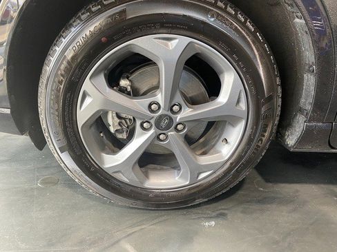 Used 2023 Ford Escape ST-Line w/ Tech Pack #1 image 9