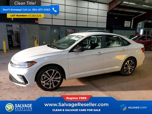 Used 2025 Volkswagen Jetta Sport image 1