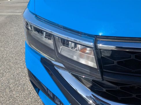 Used 2022 Volkswagen Taos SE image 10