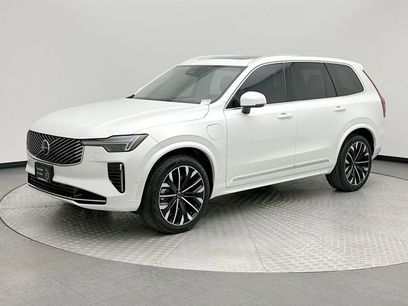 Certified 2025 Volvo XC90 T8 Ultra w/ Lounge Package