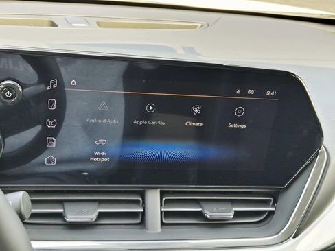 New 2026 Chevrolet Trax LT w/ Driver Confidence Package FWD image 18