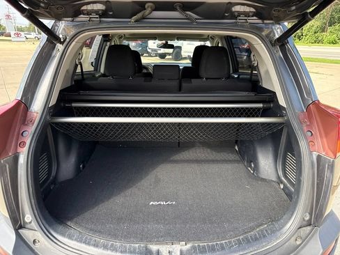 Used 2015 Toyota RAV4 XLE AWD/4WD image 13