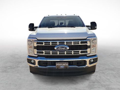 New 2026 Ford F350 XL w/ XL Chrome Package image 3