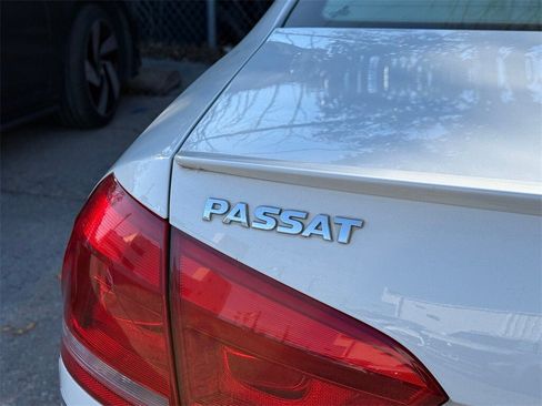 Used 2014 Volkswagen Passat TDI SEL Premium image 5