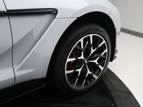 Used 2023 Aston Martin DBX 707 image 35