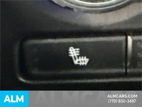 Used 2022 Chevrolet Tahoe Z71 w/ Z71 Off-Road Package image 38