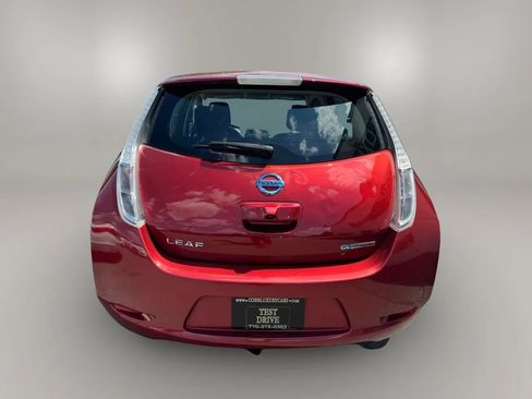 Used 2015 Nissan Leaf S w/ Charge Package FWD image 7