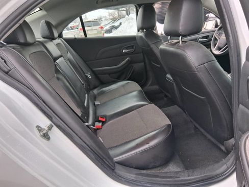 Used 2014 Chevrolet Malibu LT w/ Power Convenience Package image 10