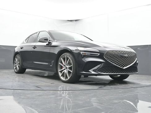 Used 2025 Genesis G70 2.5T AWD/4WD image 40