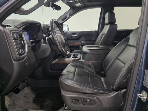 Used 2019 Chevrolet Silverado 1500 High Country image 9