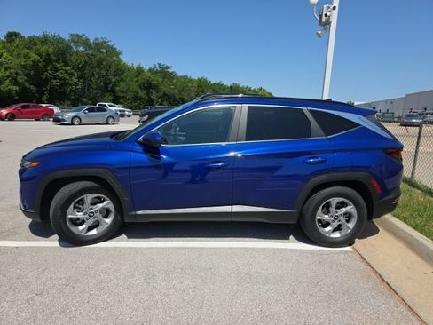Used 2024 Hyundai Tucson SEL FWD image 2