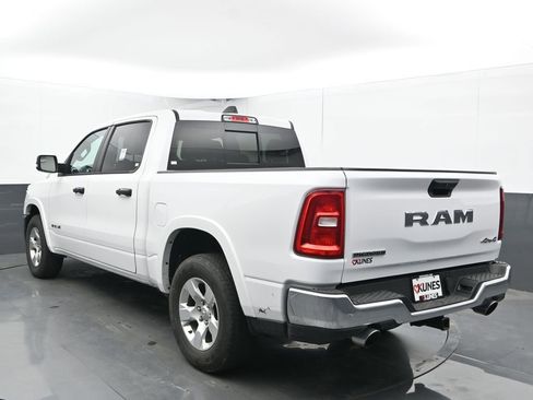Used 2025 RAM 1500 Big Horn AWD/4WD image 9